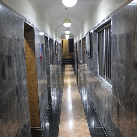 Class Suites Икеджа Екстериор снимка